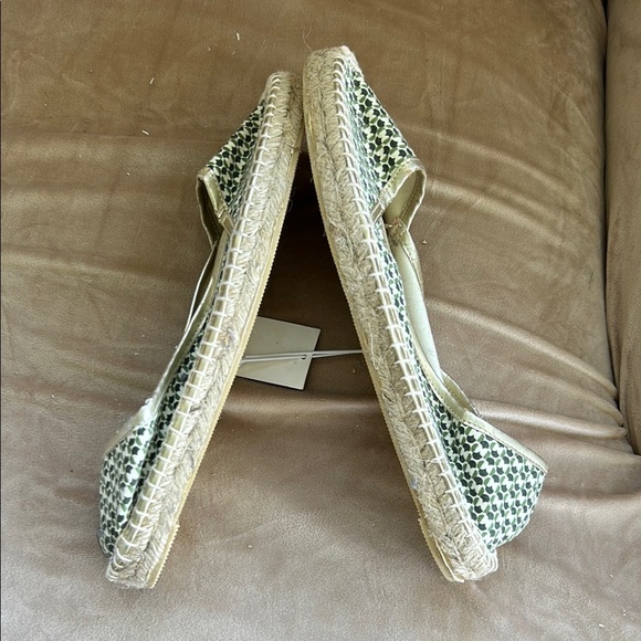 Canvas Espadrilles - Picture 4 of 5